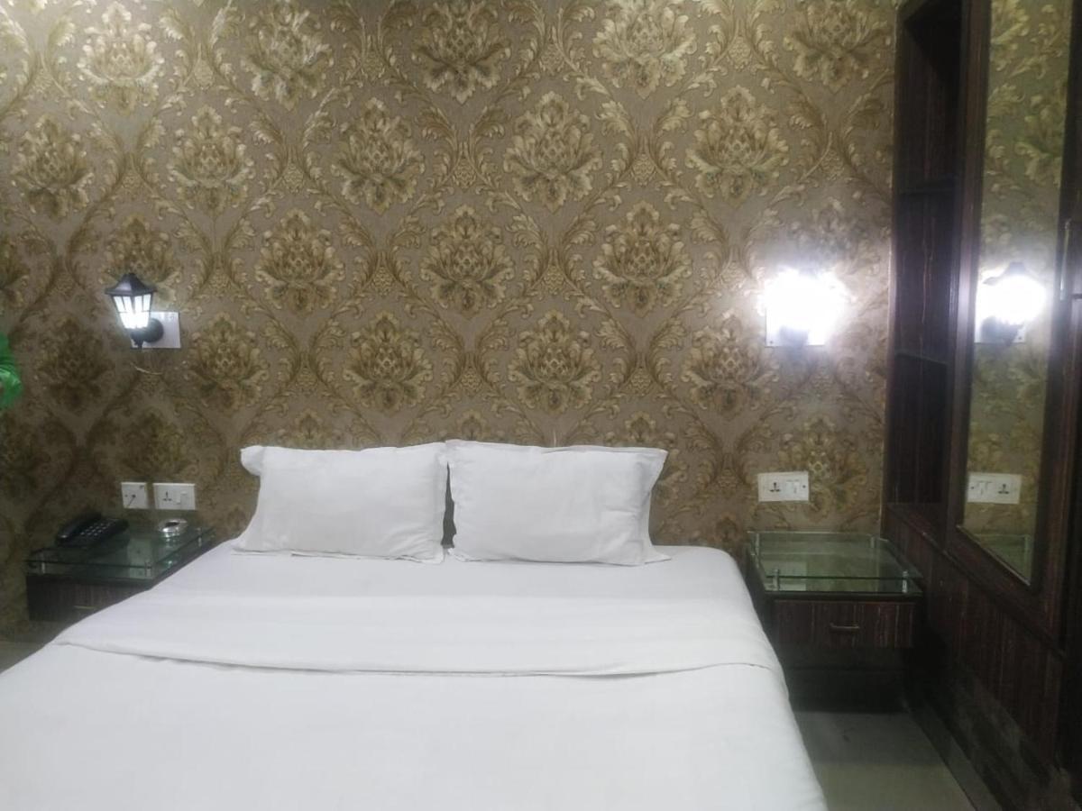 Hotel Diamond Suites Calcutta Extérieur photo