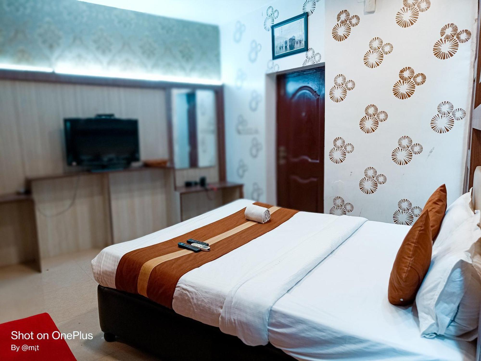 Hotel Diamond Suites Calcutta Extérieur photo