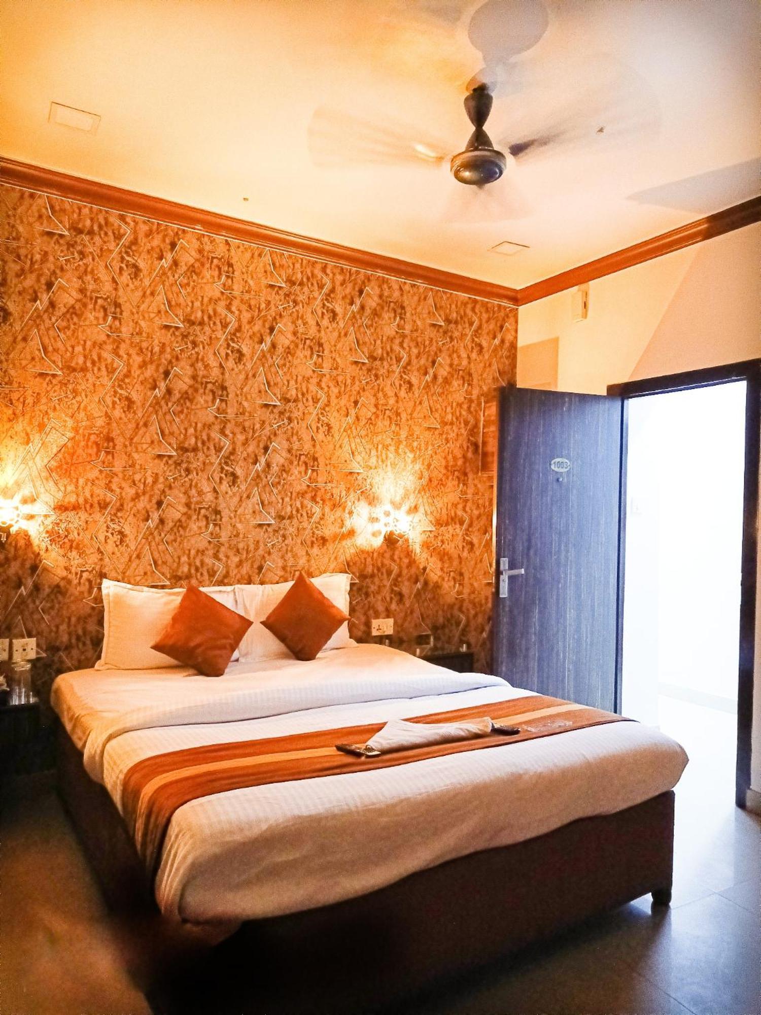 Hotel Diamond Suites Calcutta Extérieur photo